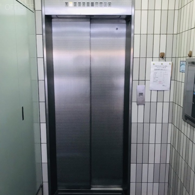 第3アマシンビル エレベーター