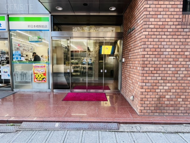 千城ビル　エントランス