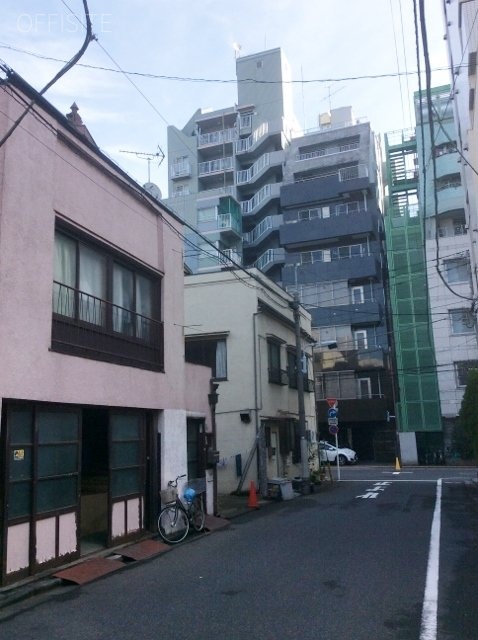 テルサMG ビル周辺道路
