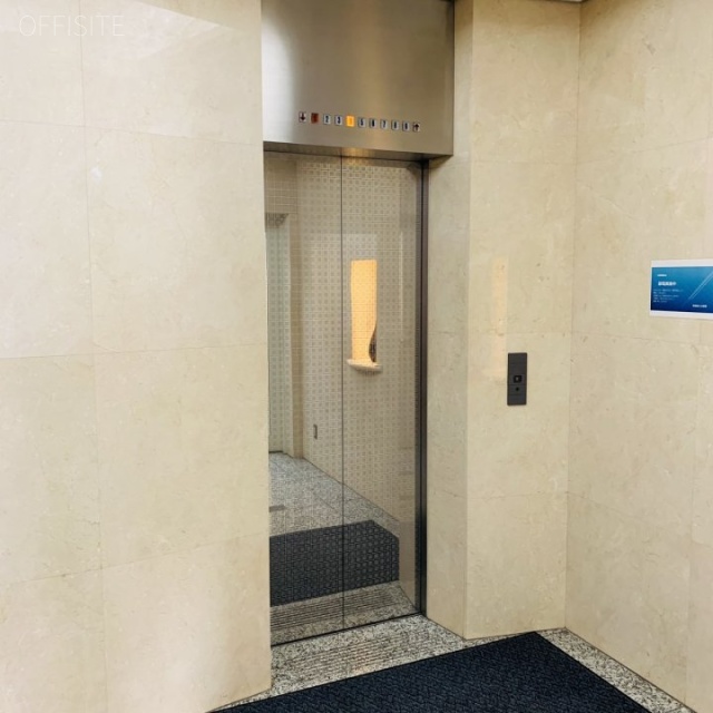 群成舎八丁堀ビル エレベーター