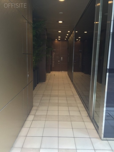 FPG links GINZA エントランス