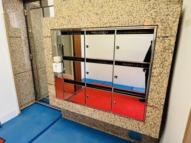 エイコー銀座ビル　エントランス