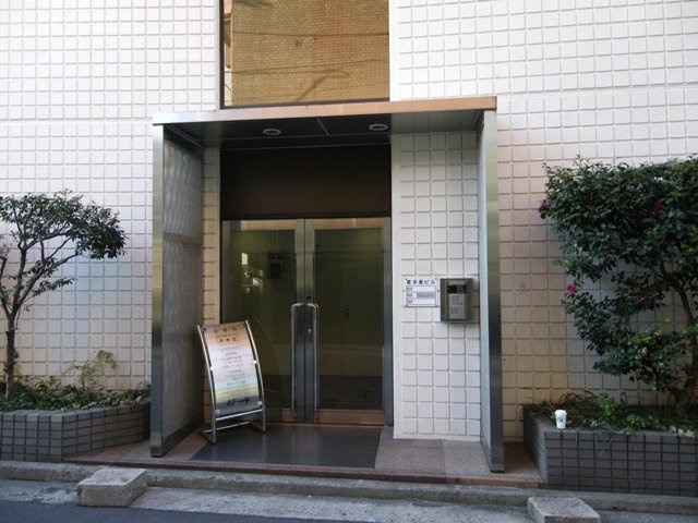 喜多重ビル 画像