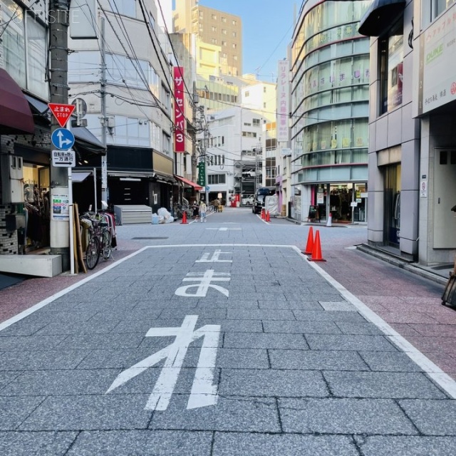 備広東日本橋ビルⅡ ビル前面道路