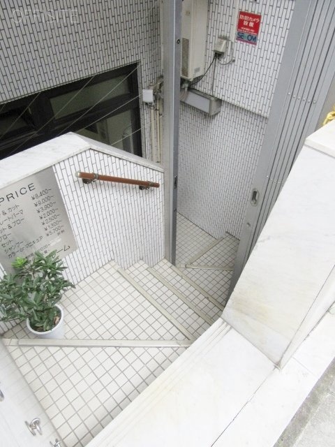植村ビル 画像