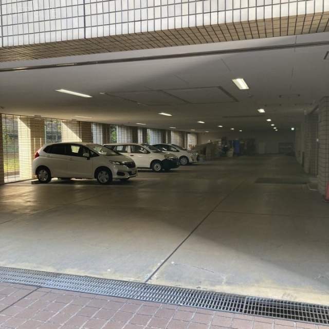 KDX川崎駅前本町ビル 駐車場