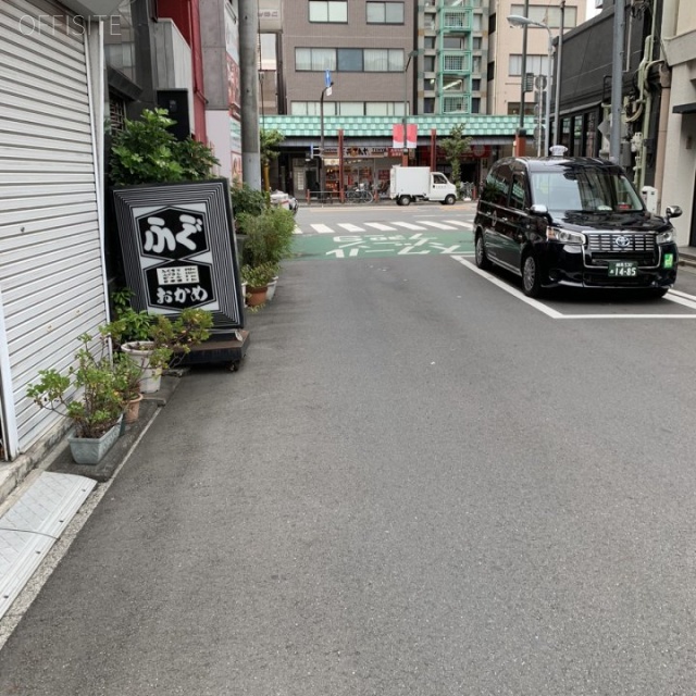UJ浅草マンション ビル前面道路