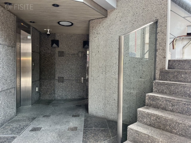 STビル エントランス