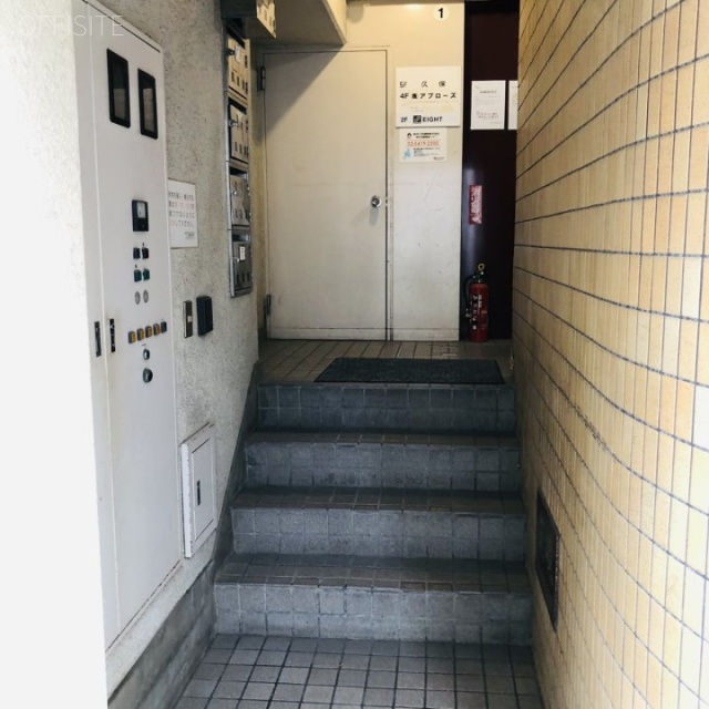 久保ビル エントランス
