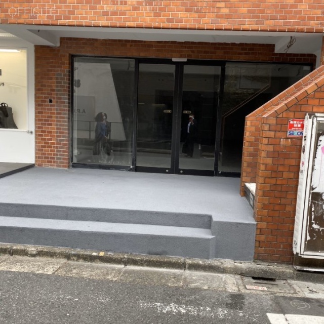 WFIビル 外観
