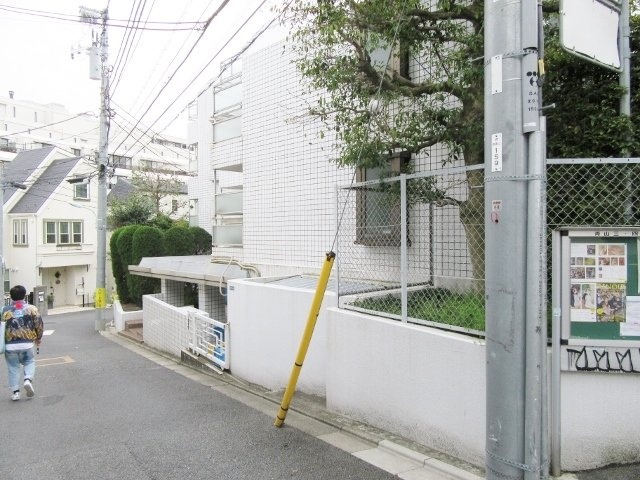 ハイシティ南青山 外観