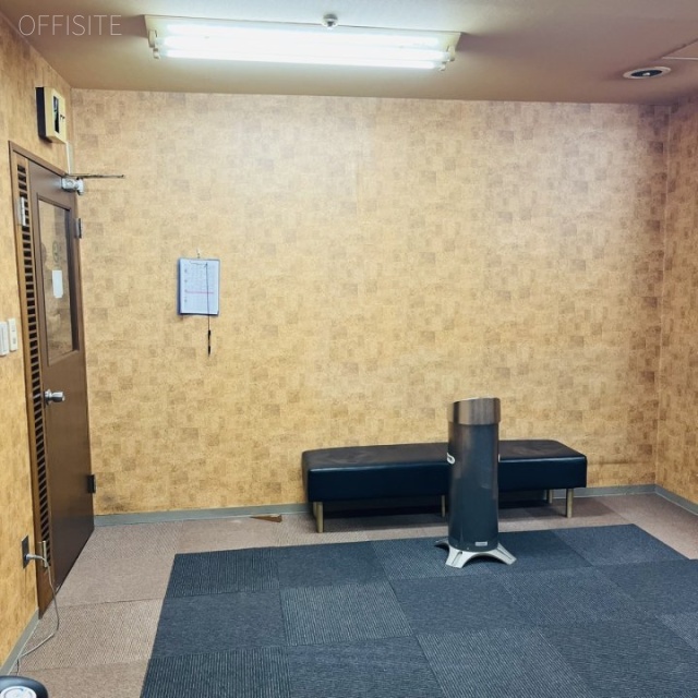 赤坂オフィスハイツ 共用喫煙室