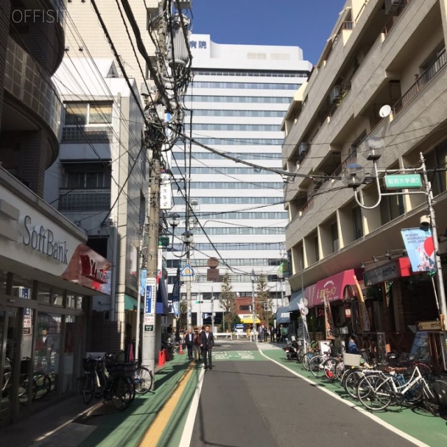 橘舎ビル ビル前面道路