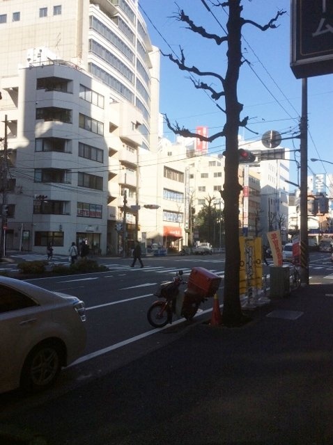 リーヴ横浜西口ビル ビル周辺道路