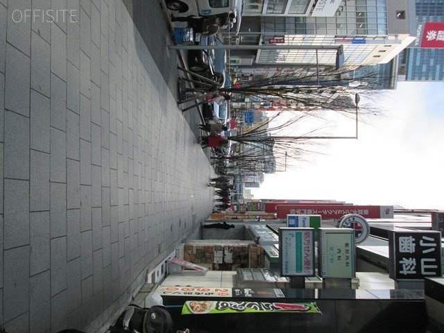 渋谷こうゆうビル ビル前面道路