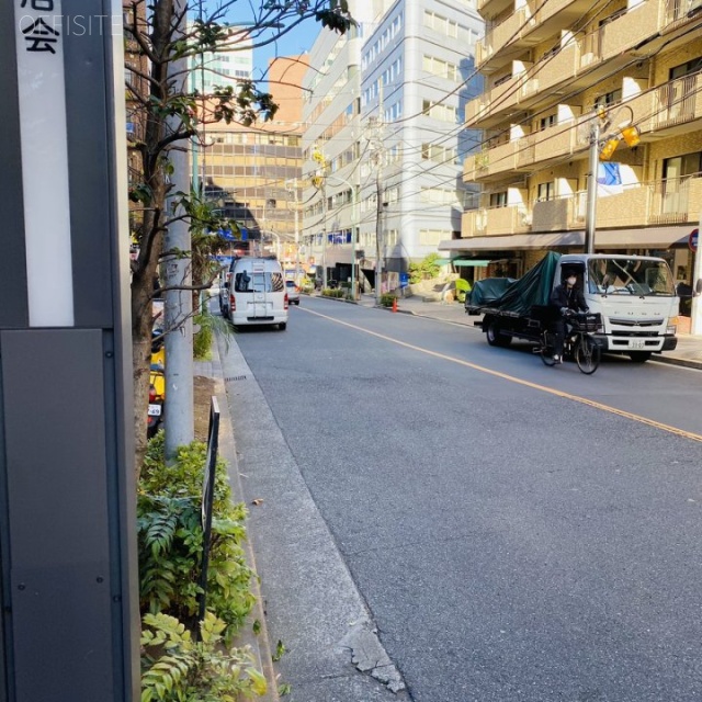 第6伊藤ビル ビル前面道路