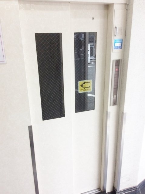 高盛(たかせい)ビル エレベーター