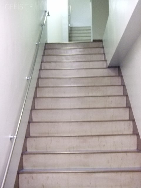四方(よも)ビル 画像