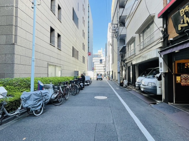 パークハイツ日本橋ビル　前面道路