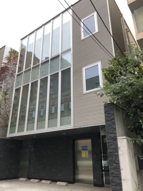 REB南青山ビル 外観