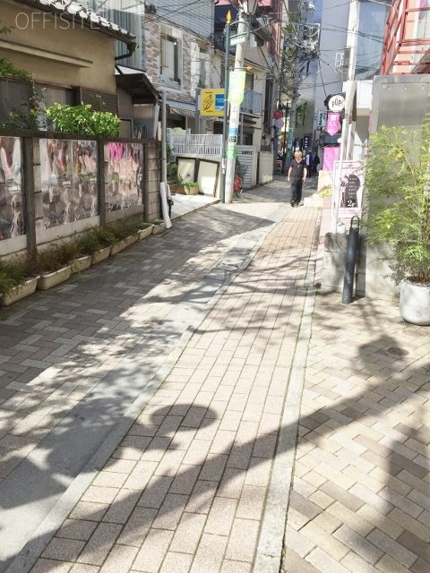 穏田ファースト 周辺