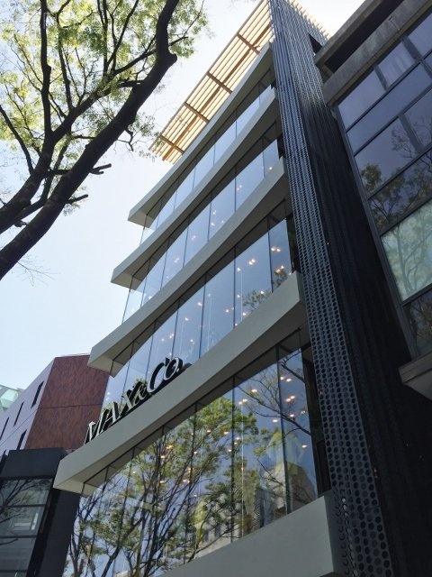 MAX&Co.ビル 画像