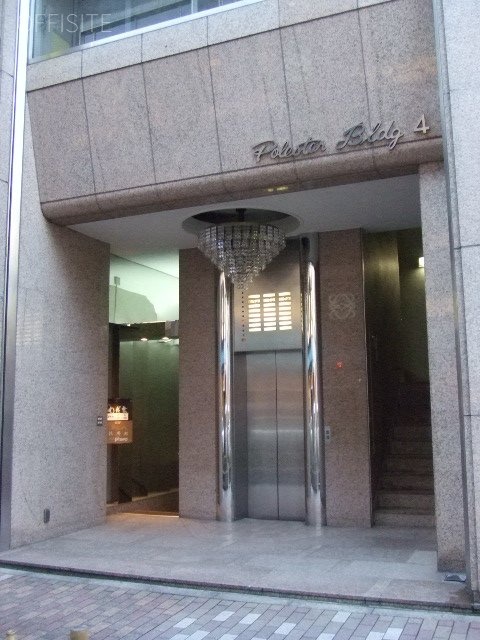 第4ポールスタービル 画像