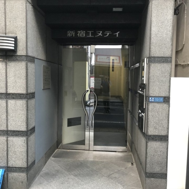 新宿NTビル エントランス