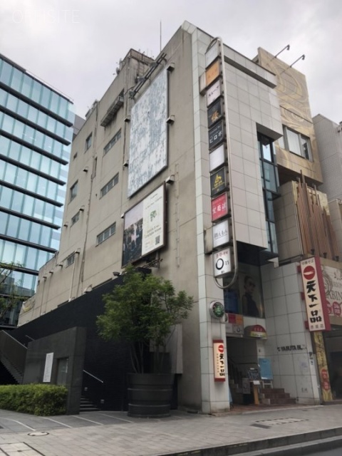 ヤブタビル 外観