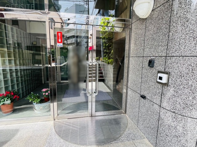 キクチビル　エントランス