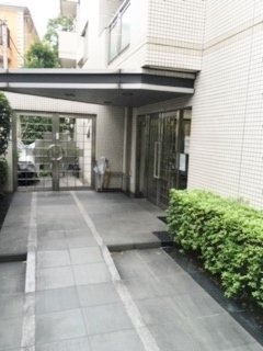 ジョイヒルズ南平台 エントランス