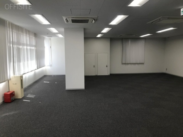 新松戸センタービル 南302号室 室内