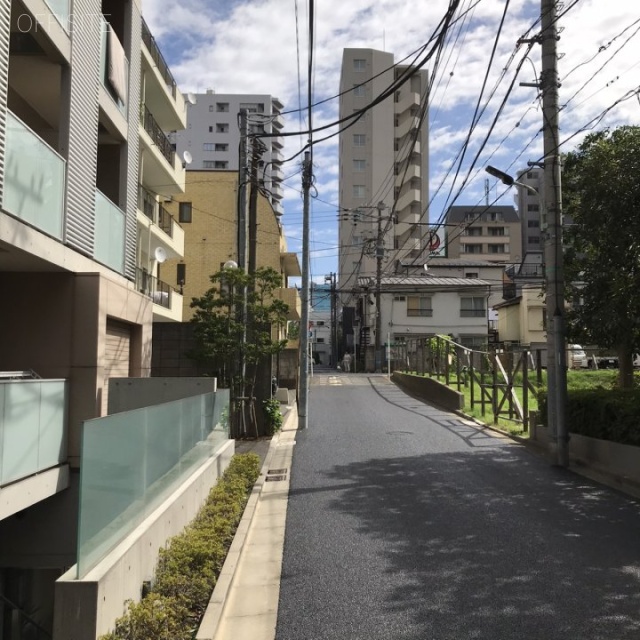 レジデンス高輪ビル ビル前面道路