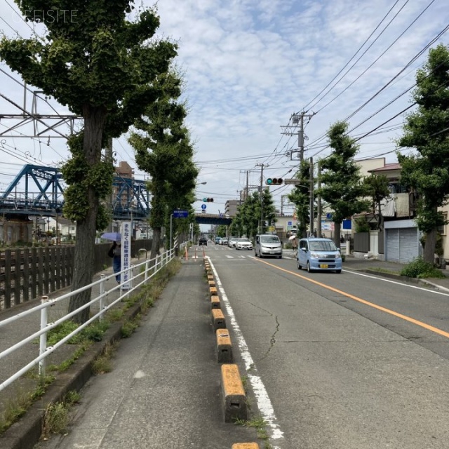 アーバンセンター藤沢 ビル前面道路