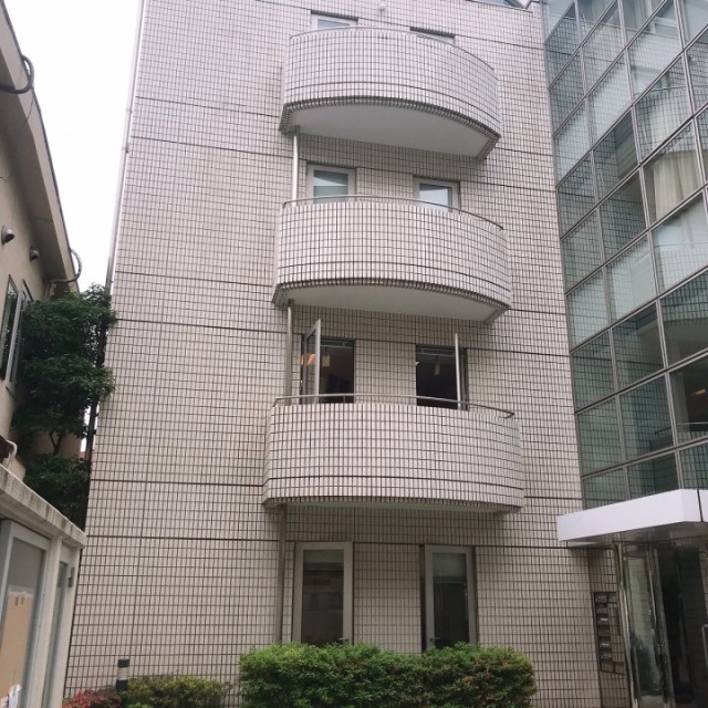 青山野末ビル　外観
