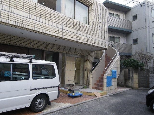 コッポラビル 画像