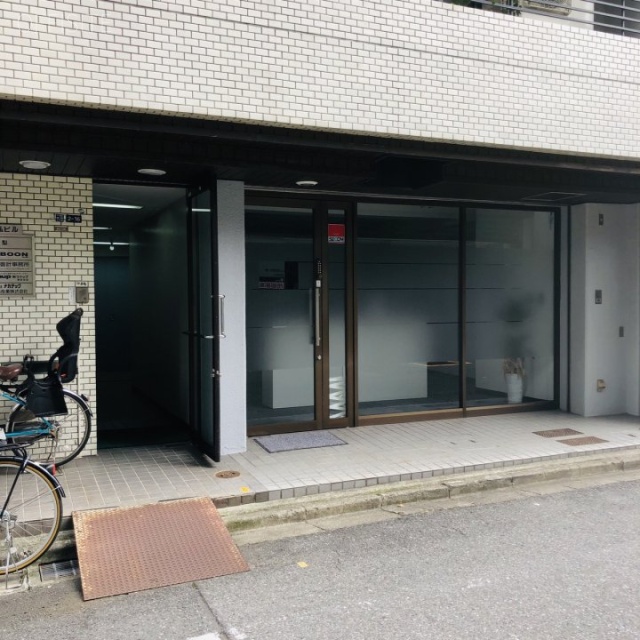 三弘(さんこう)ビル 外観