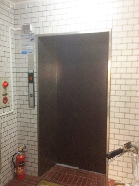 東邦ビル エレベーター