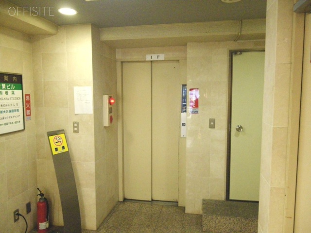 若葉ビル 画像