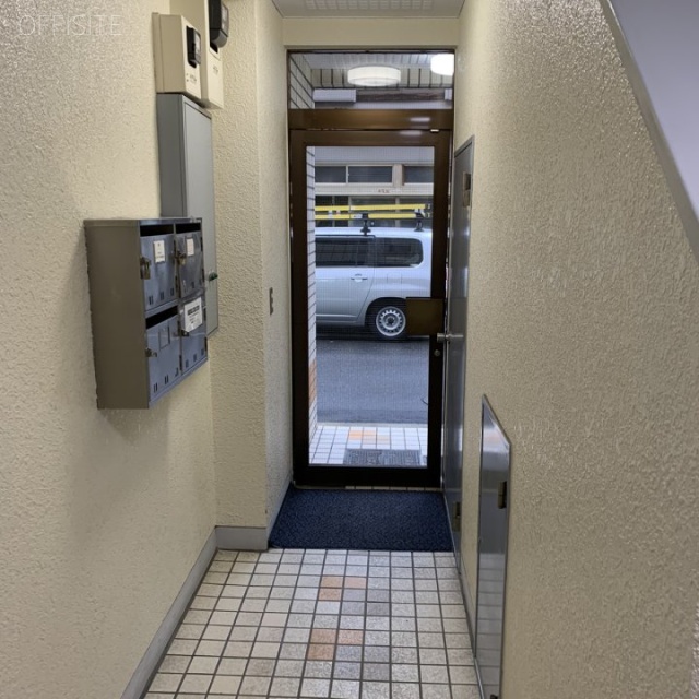 堀ビル エントランス