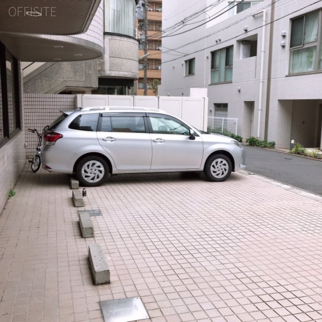 ツチヤギャラリー88 駐車場