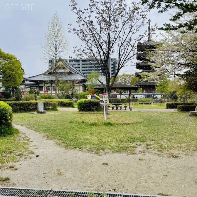 L.Biz仙台　背面に公園