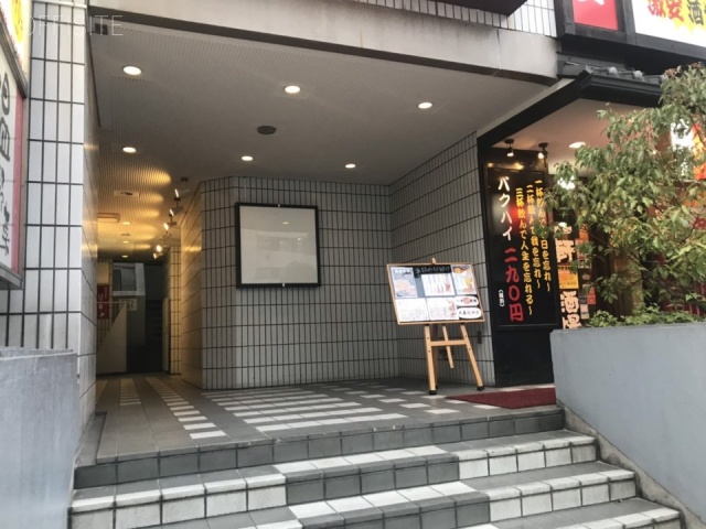 WARM LIGHT BLD.Ⅱ　エントランス