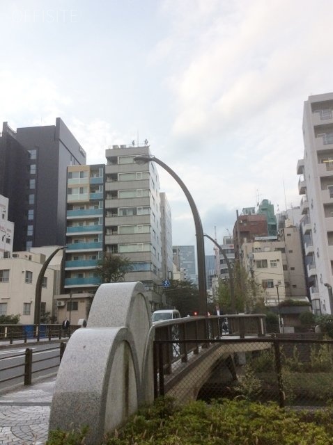 八重洲優和ビル 5階【D】 11.77坪　ビル周辺道路