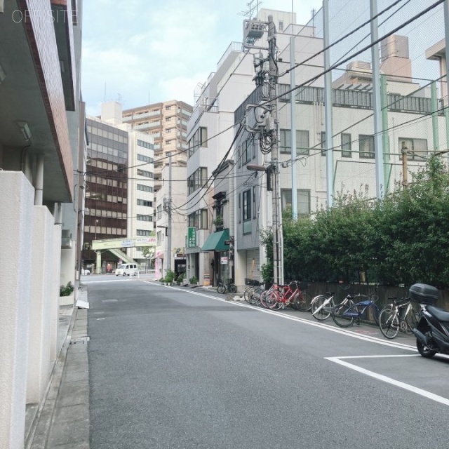 TQ東神田 前面道路