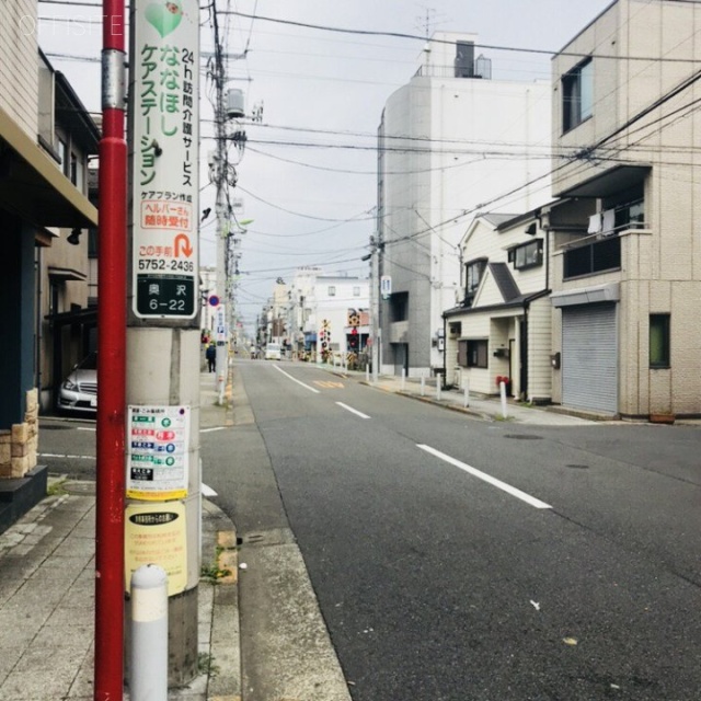 富貴ビル 前面は等々力通り