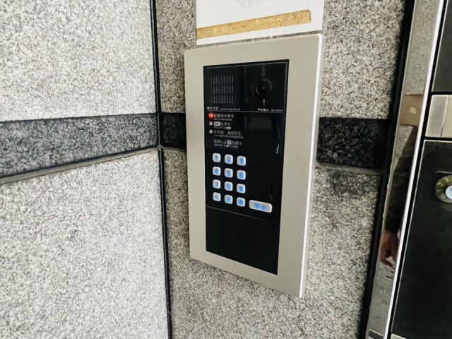 アベビル　エントランス