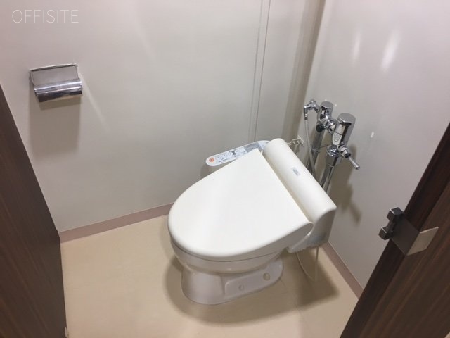 東新宿龍生堂ビル トイレ