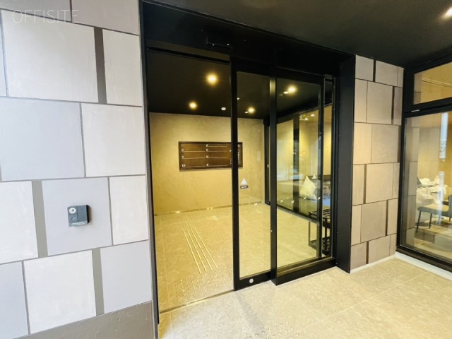 X-BASE SHIBUYA(クロスベースシブヤ) エントランス