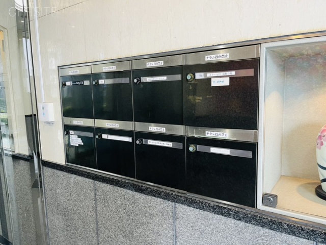 白金台ビル エントランス